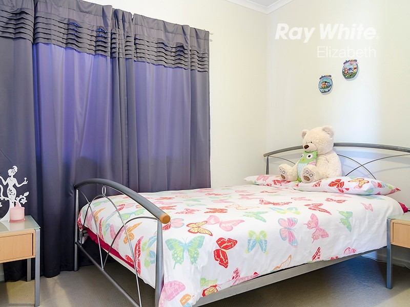 13 Callabonna Avenue, Andrews Farm SA 5114