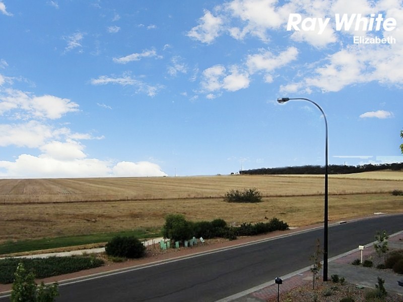 99 Kingate Boulevard, Blakeview SA 5114