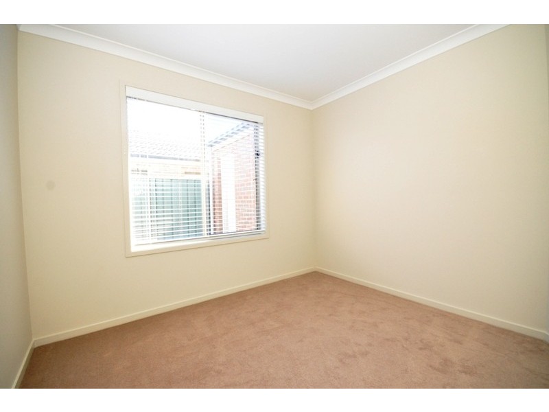 16 Evans Cresent, Evanston Gardens SA 5116