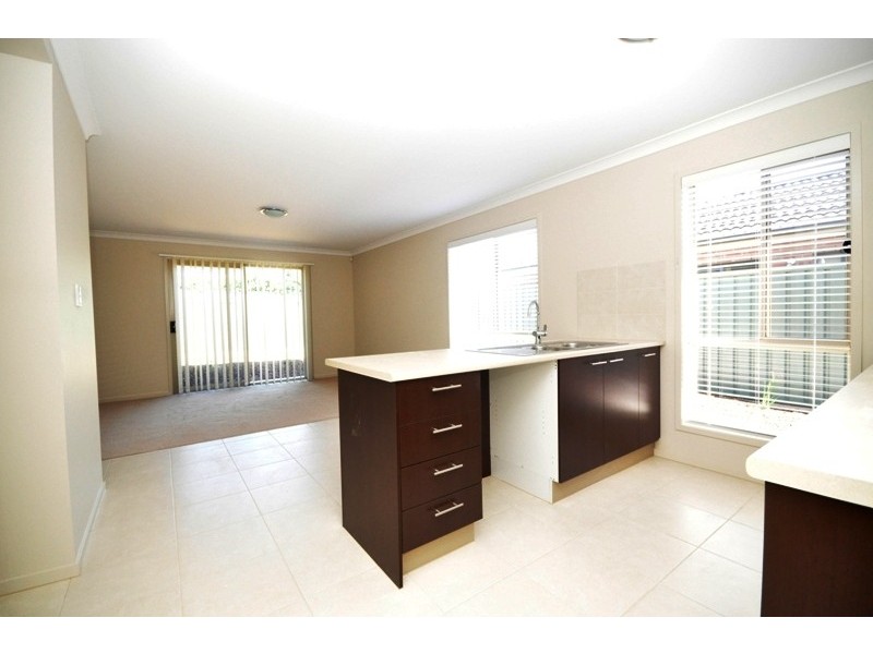 16 Evans Cresent, Evanston Gardens SA 5116