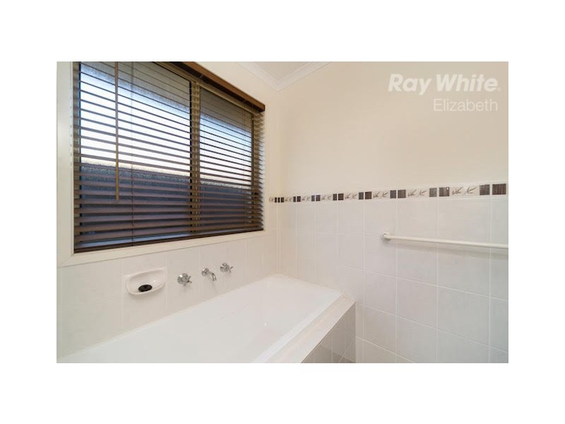 8 Enterprise Circuit, Andrews Farm SA 5114