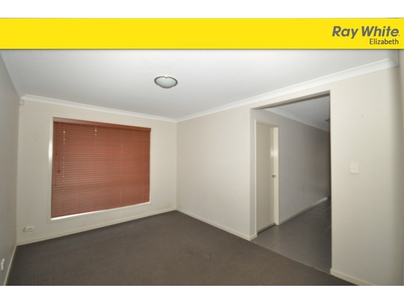 10 Barrat Street, Smithfield Plains SA 5114