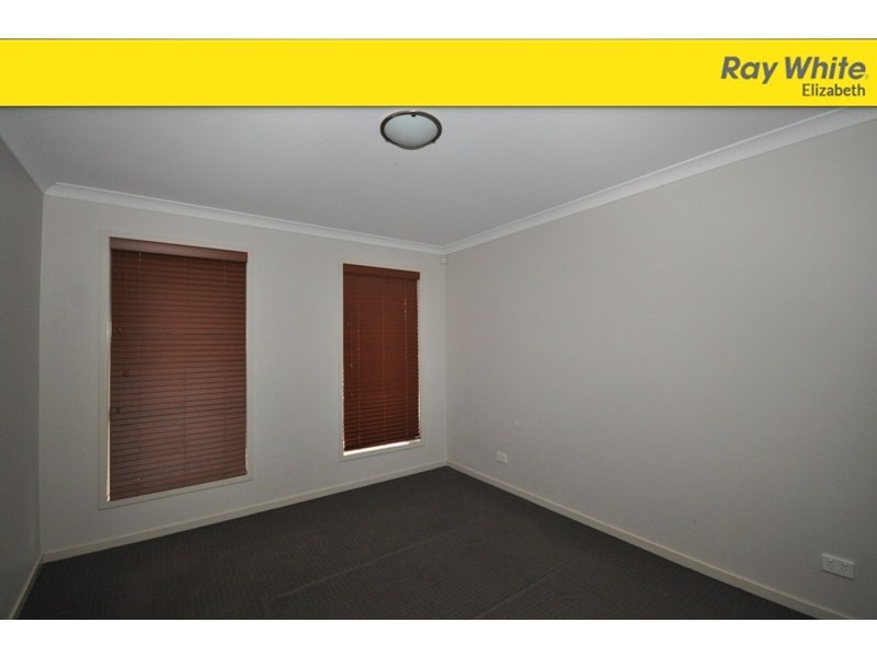 10 Barrat Street, Smithfield Plains SA 5114