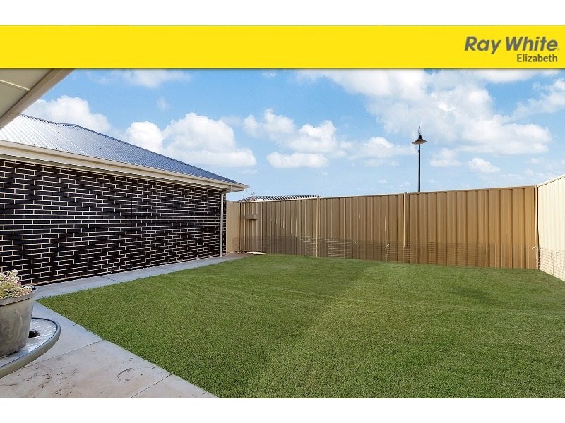 1 Flax-Lily Lane, Munno Para SA 5115