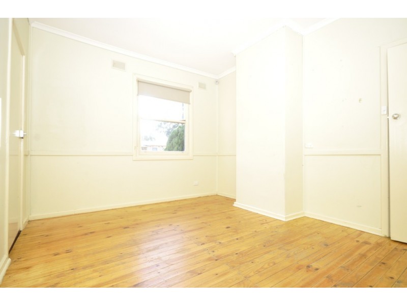 22 Midlow Road, Elizabeth Downs SA 5113