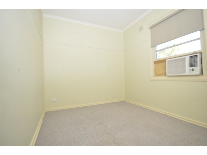 22 Midlow Road, Elizabeth Downs SA 5113