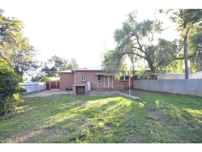 22 Midlow Road, Elizabeth Downs SA 5113