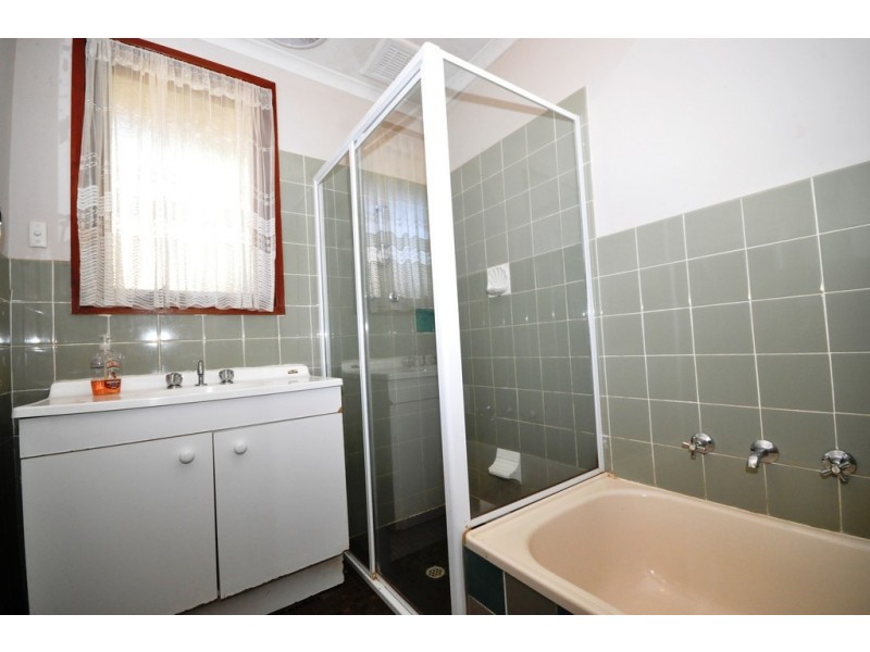21 Lulama Cres, Munno Para SA 5115