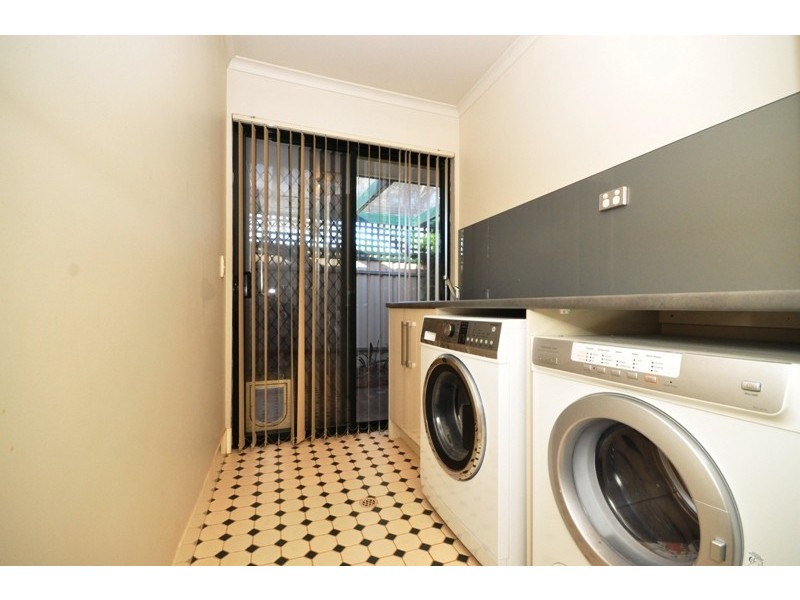 5 Charles Way, Hillbank SA 5112