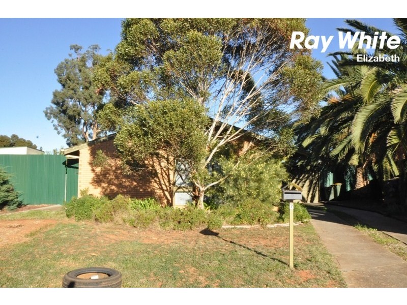 7 Adaluna Crescent, Smithfield SA 5114