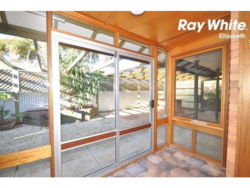 7 Adaluna Crescent, Smithfield SA 5114