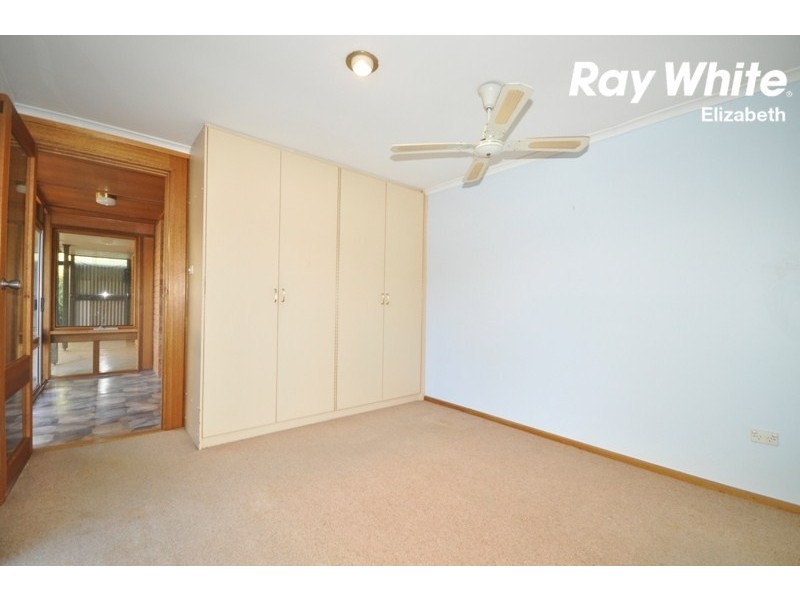 7 Adaluna Crescent, Smithfield SA 5114