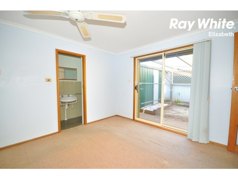 7 Adaluna Crescent, Smithfield SA 5114