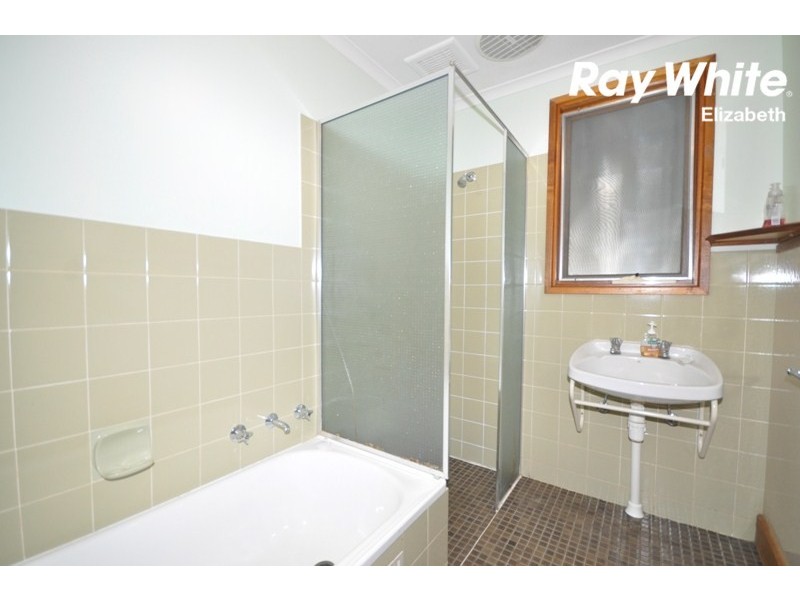 7 Adaluna Crescent, Smithfield SA 5114