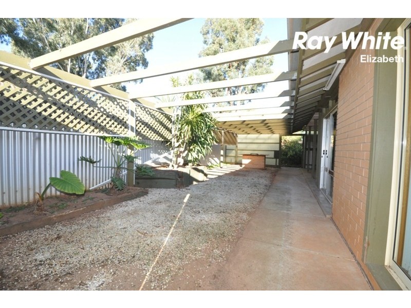 7 Adaluna Crescent, Smithfield SA 5114