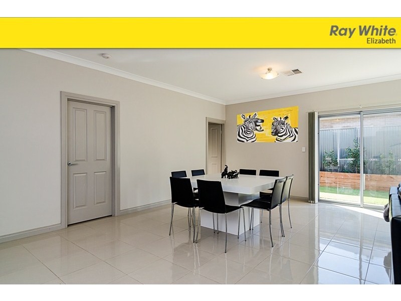 16 Teviot Place, Blakeview SA 5114
