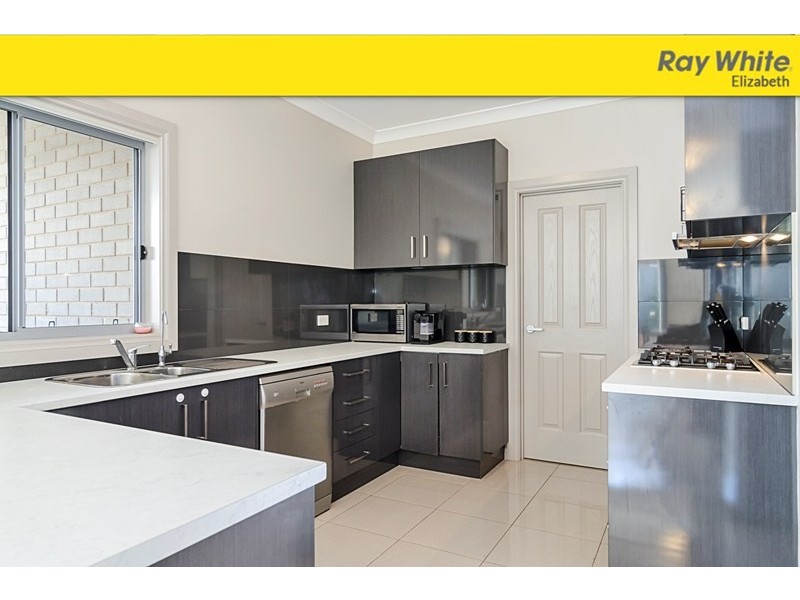 16 Teviot Place, Blakeview SA 5114