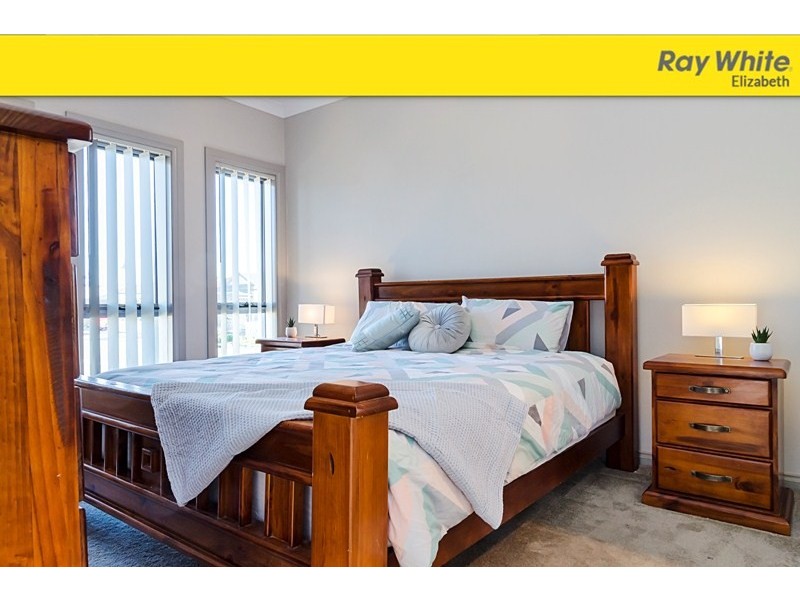 16 Teviot Place, Blakeview SA 5114