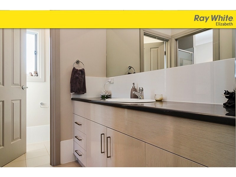 16 Teviot Place, Blakeview SA 5114