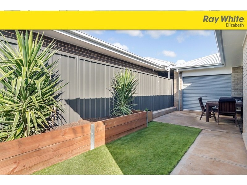 16 Teviot Place, Blakeview SA 5114