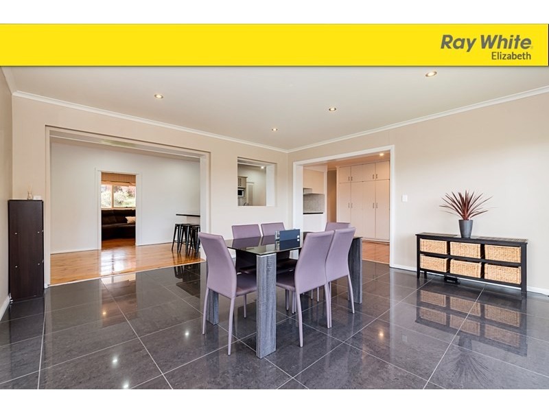 11 Caspar Street, Fairview Park SA 5126