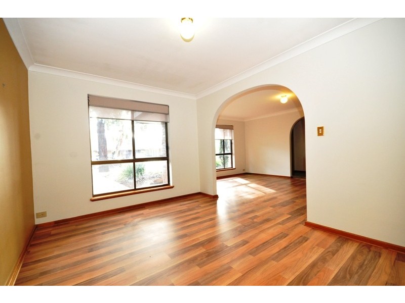 18 Blakiston Court, Paralowie SA 5108