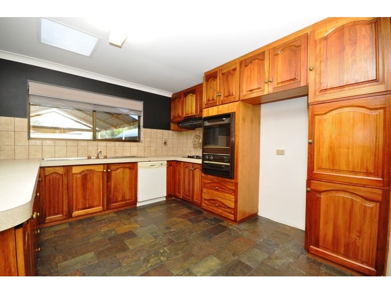 18 Blakiston Court, Paralowie SA 5108