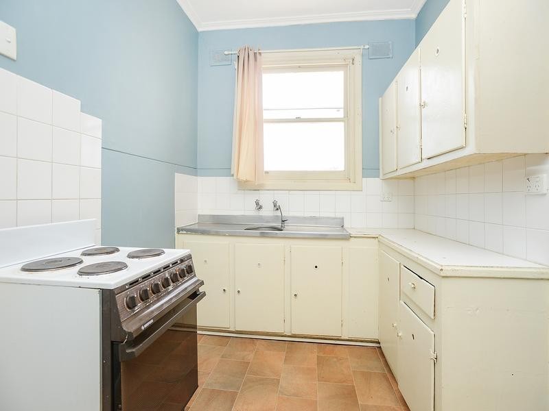 11 Leslie Street, Elizabeth East SA 5112