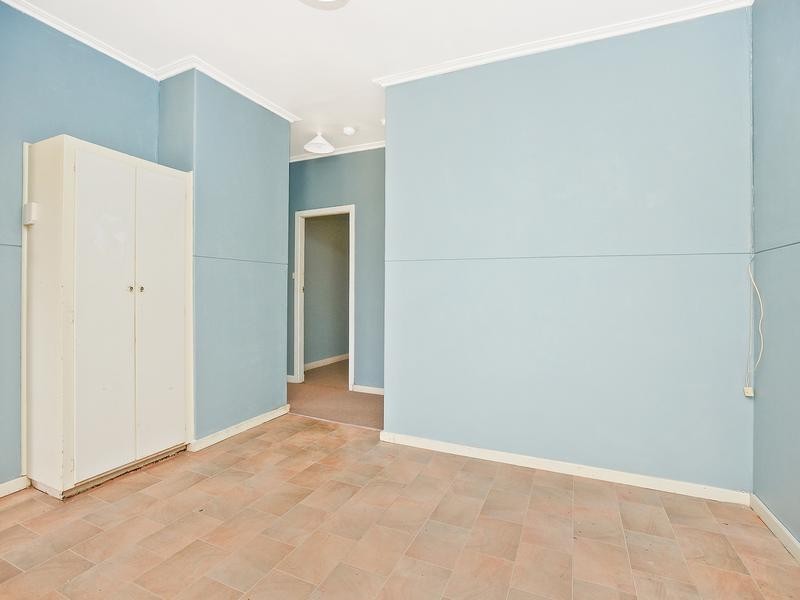 11 Leslie Street, Elizabeth East SA 5112