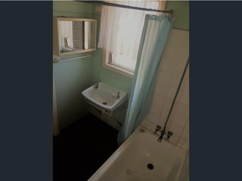 11 Leslie Street, Elizabeth East SA 5112