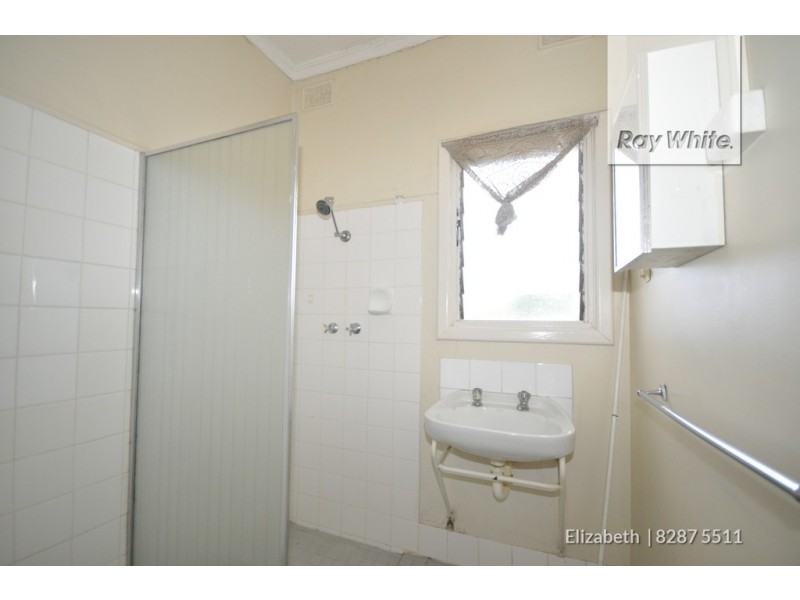 6. Green St, Elizabeth Park SA 5113