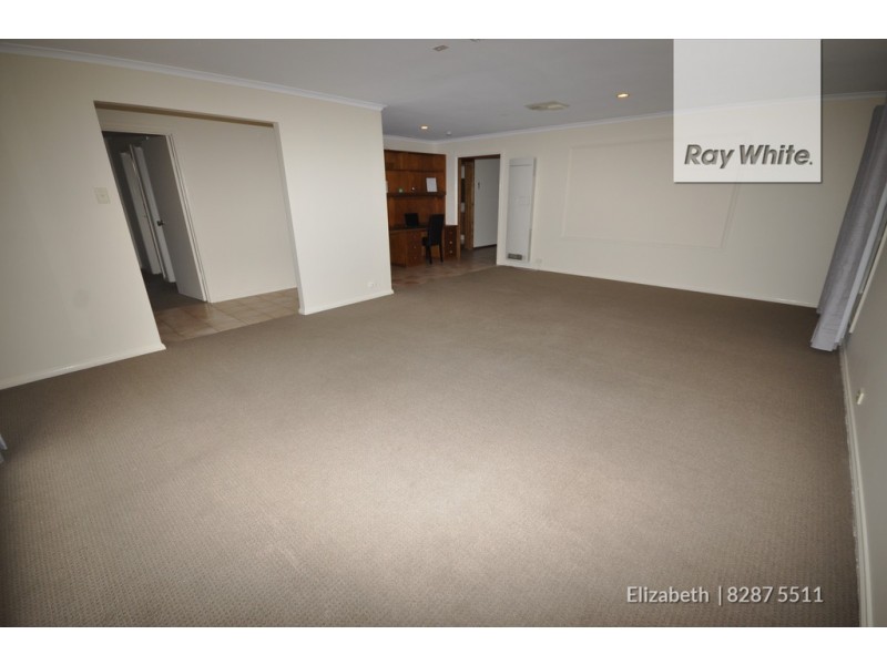 9 Oberon Court, Hillbank SA 5112