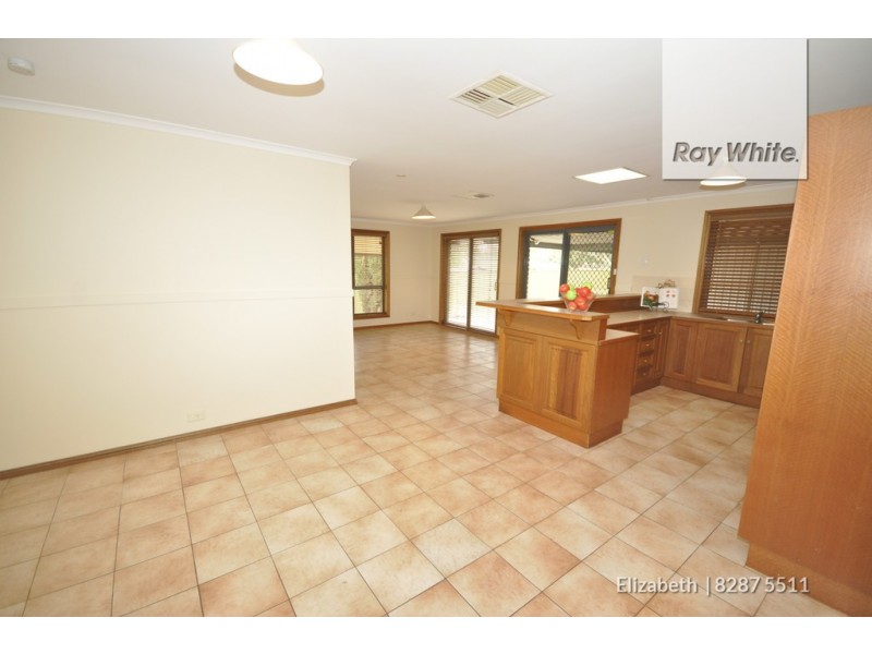 9 Oberon Court, Hillbank SA 5112