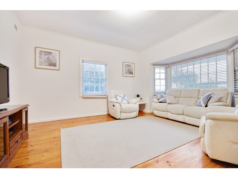 27 Seaborough Road, Elizabeth Park SA 5113