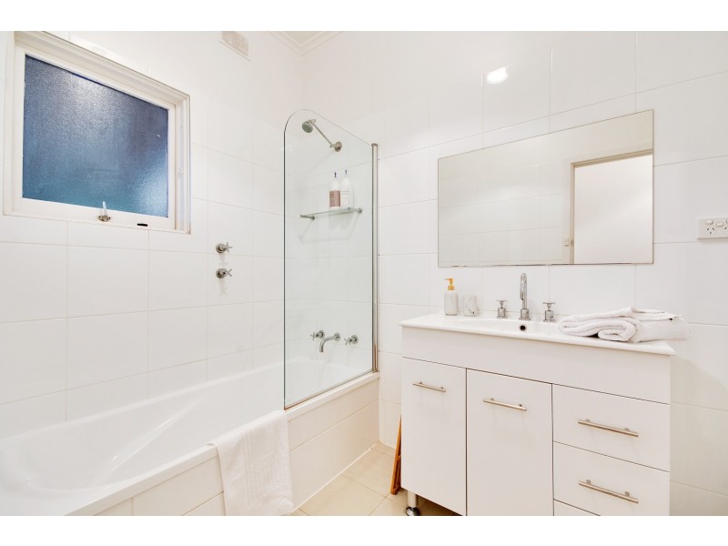 27 Seaborough Road, Elizabeth Park SA 5113