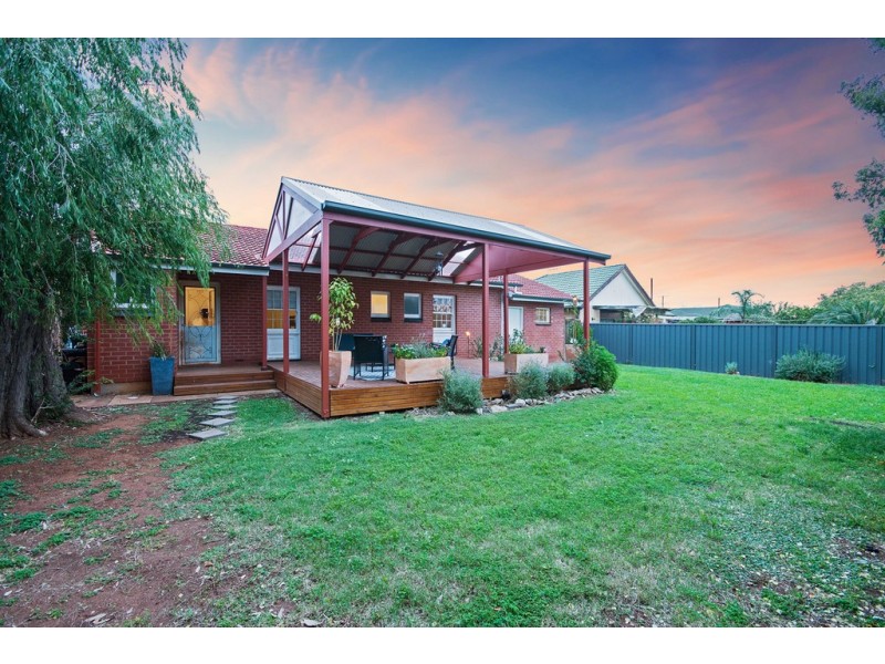 27 Seaborough Road, Elizabeth Park SA 5113