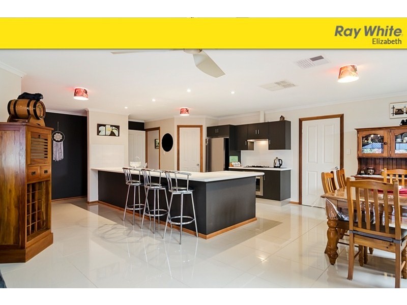 74 Springbank Boulevard, Burton SA 5110