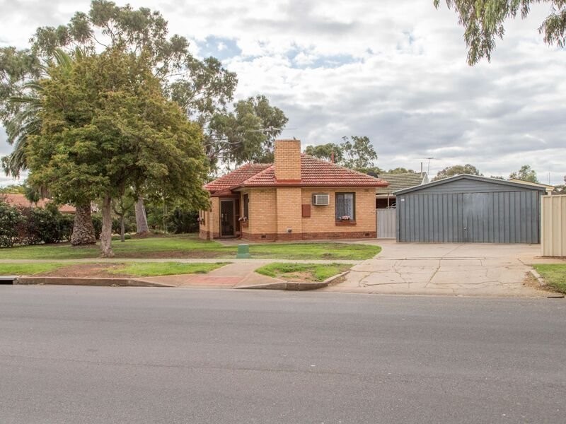 2 Crisp Road, Elizabeth Downs SA 5113
