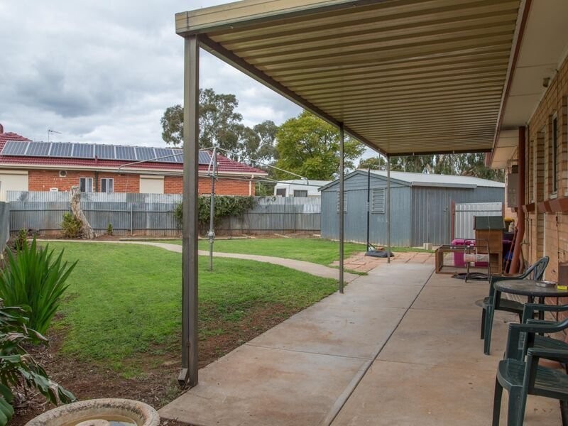 2 Crisp Road, Elizabeth Downs SA 5113