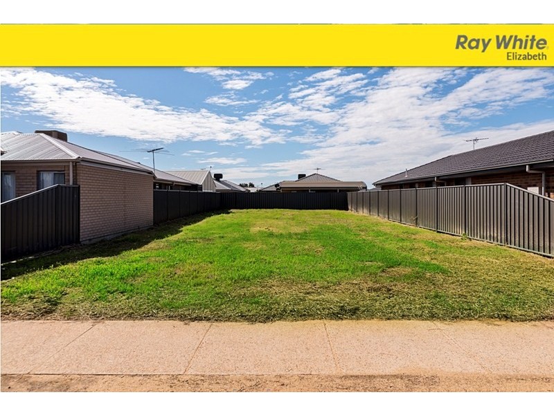 35 (Lot 1701) Petherton Road, Andrews Farm SA 5114