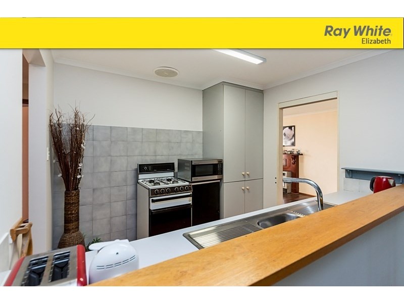 1 Grace Avenue, Andrews Farm SA 5114