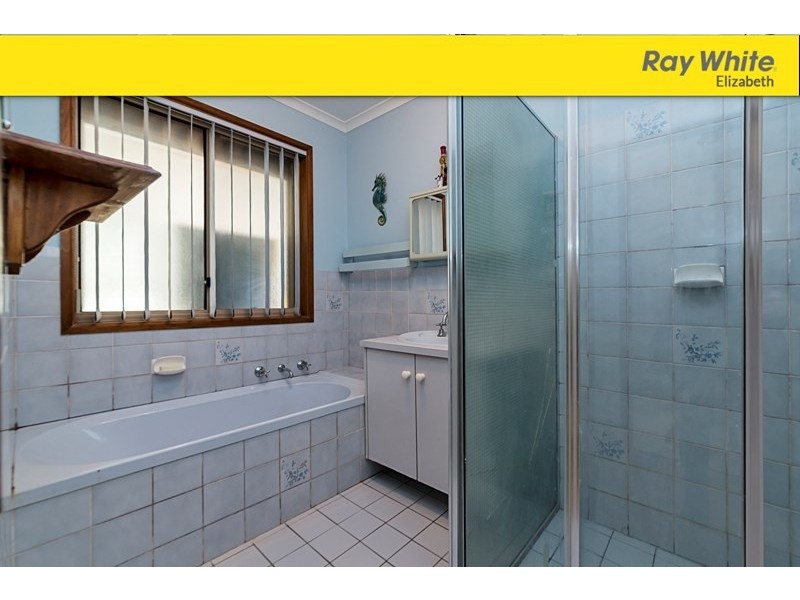 1 Grace Avenue, Andrews Farm SA 5114