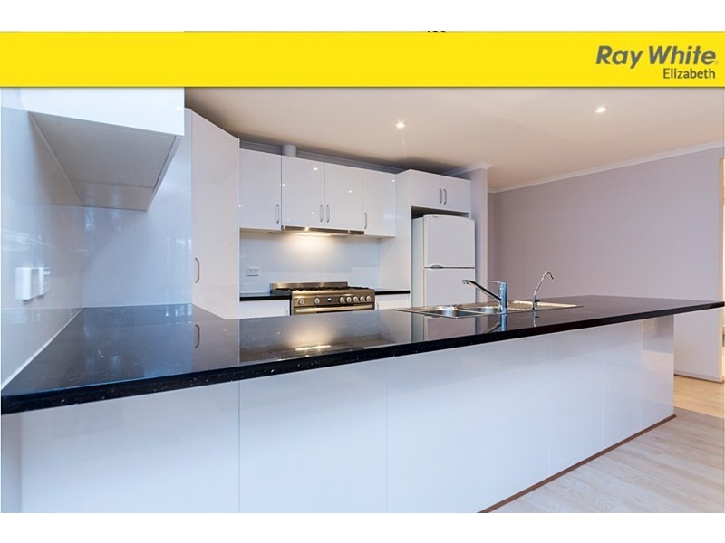 16 Carney Close, Salisbury Plain SA 5109