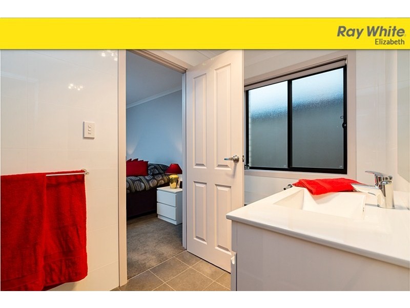 16 Carney Close, Salisbury Plain SA 5109