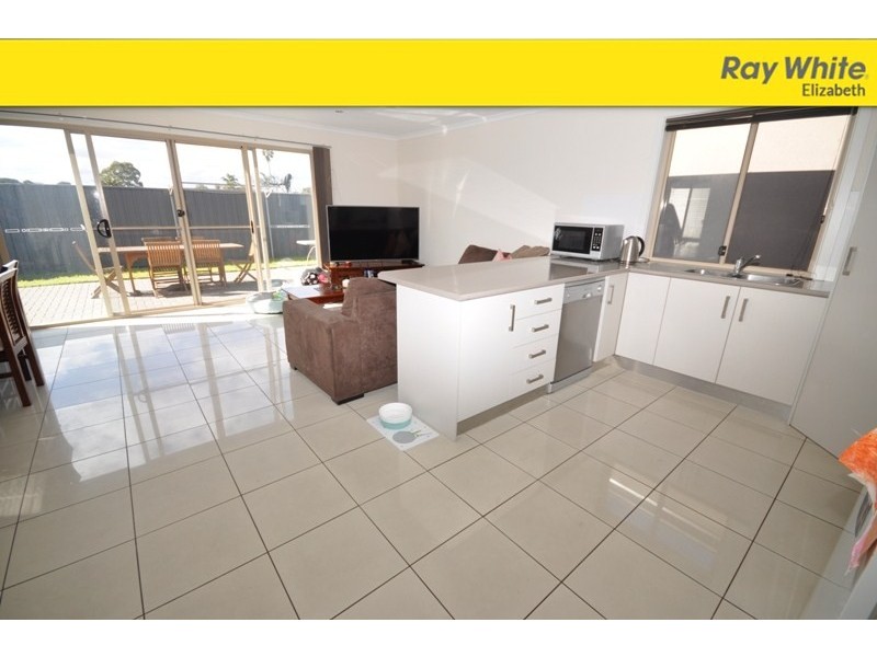 8/3 Stephen Terrace, Grange SA 5022