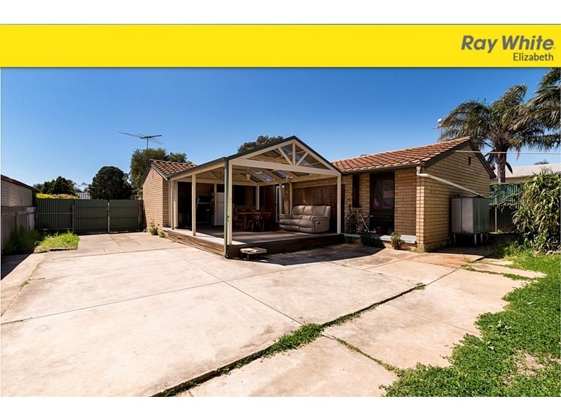 18 Lulama Crescent, Munno Para SA 5115