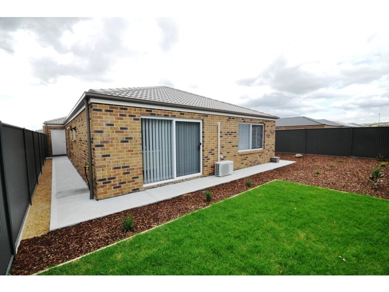 15 Highland Ciruit, Blakeview SA 5114