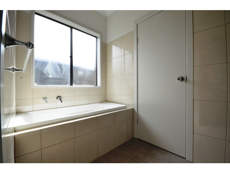 22 Whitford, Elizabeth South SA 5112