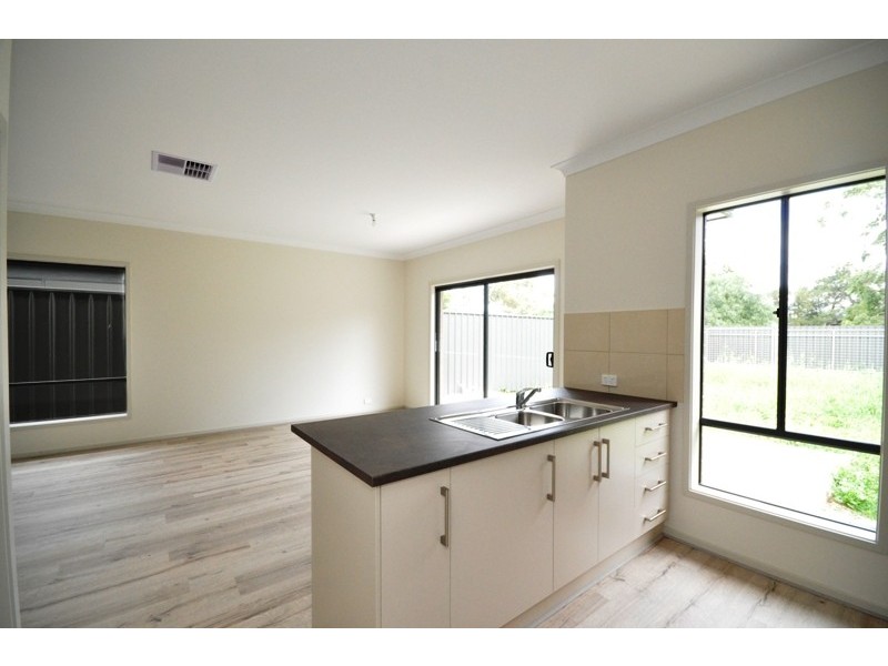 22 Whitford, Elizabeth South SA 5112