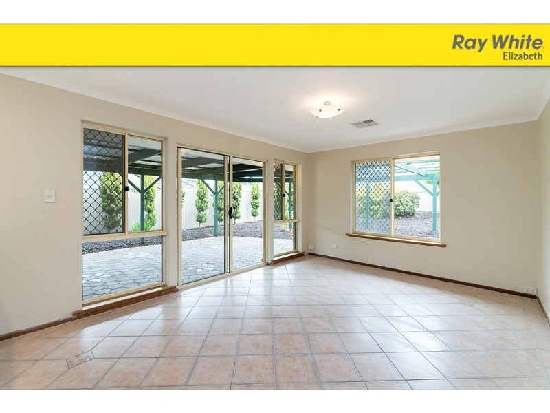 6 Castle Court, Blakeview SA 5114